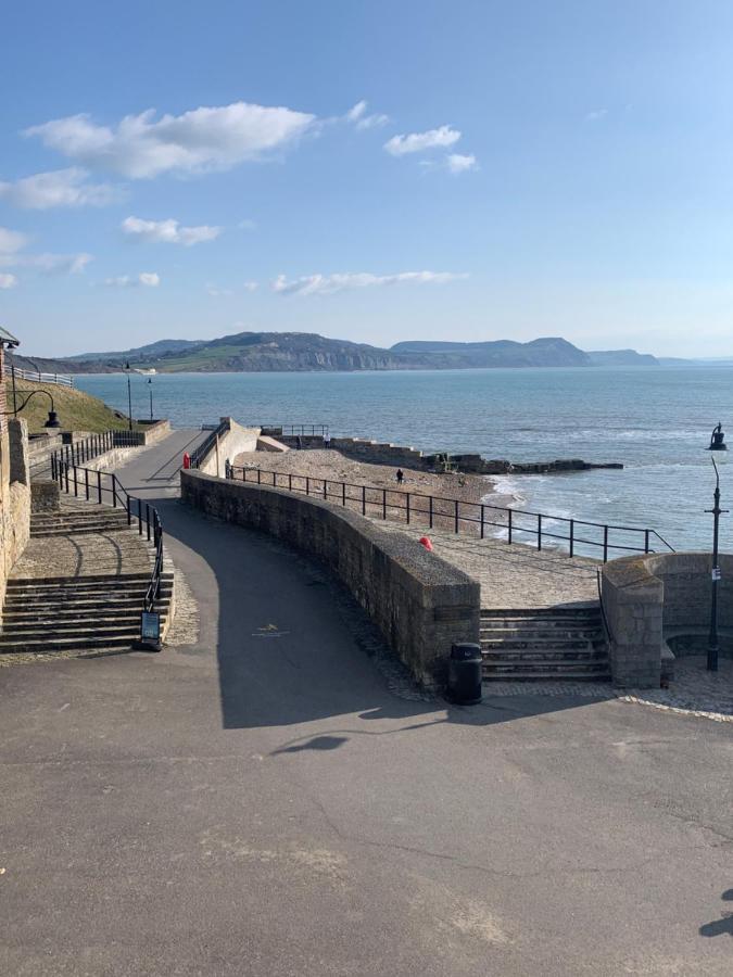 Modern, Well Placed House Walkable To & Town Ferienhaus Lyme Regis